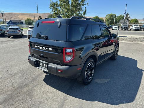 Used 2025 Ford Bronco Sport Outer Banks w/ Outer Banks Tech Package+ AWD/4WD image 5