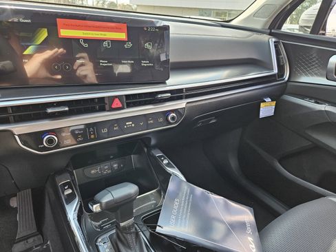 New 2026 Kia Sorento S image 13