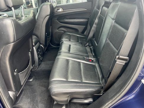 Used 2015 Jeep Grand Cherokee Limited w/ Luxury Group II AWD/4WD image 23