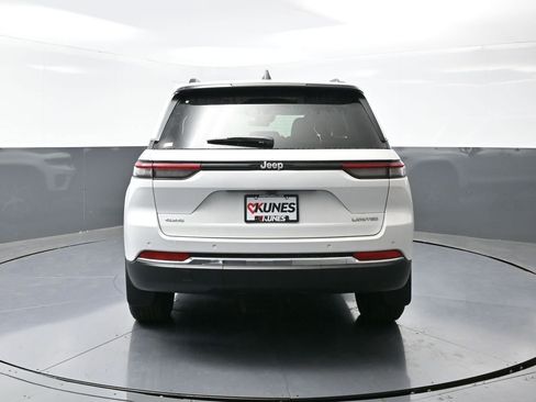 New 2025 Jeep Grand Cherokee Limited w/ Trailer Tow Package image 8