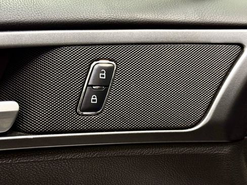Used 2016 Ford Fusion SE FWD image 14