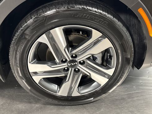 Certified 2023 Kia Sorento SX Prestige image 14