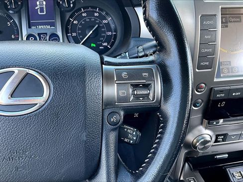 Used 2017 Lexus GX 460 w/ Navigation Package AWD/4WD image 24