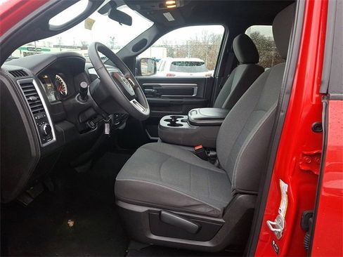 Used 2024 RAM 1500 Classic Warlock image 13