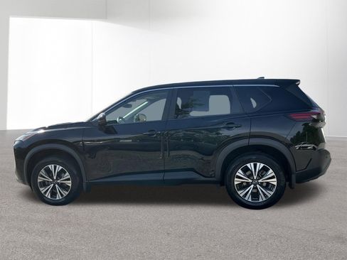 Used 2022 Nissan Rogue SV AWD/4WD image 6