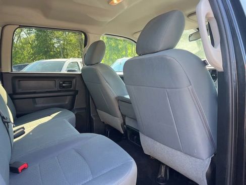 Used 2016 RAM 1500 Express AWD/4WD image 9