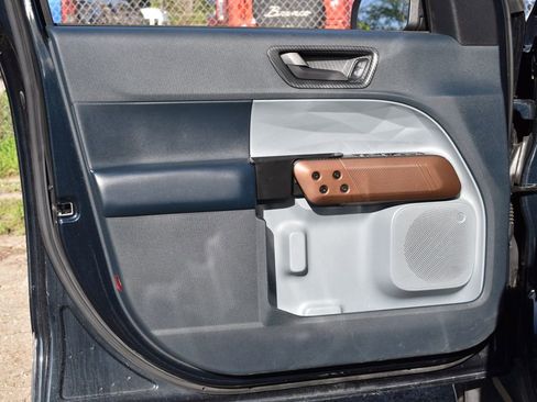 Used 2022 Ford Maverick Lariat w/ Equipment Group 500A Standard AWD/4WD image 9