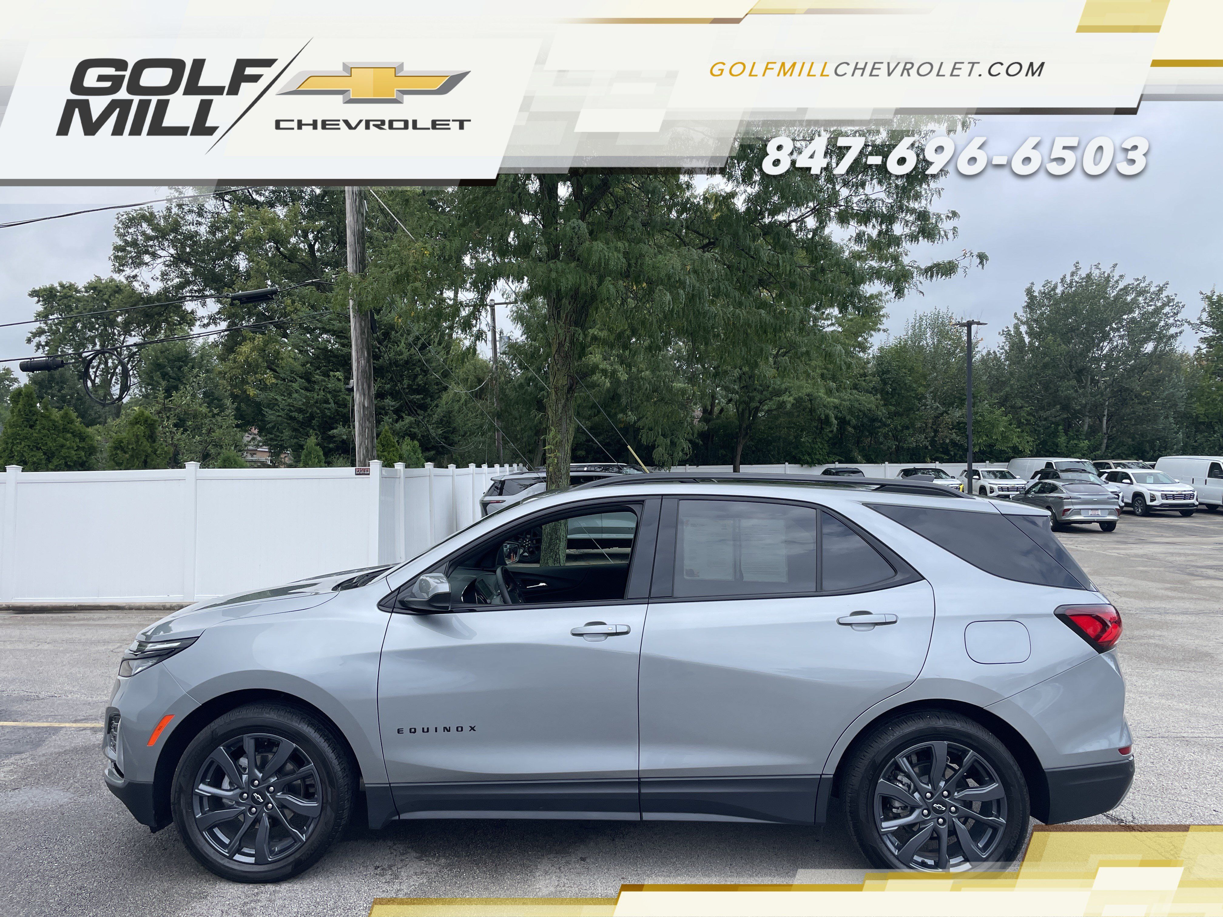 Used 2024 Chevrolet Equinox RS FWD image 9