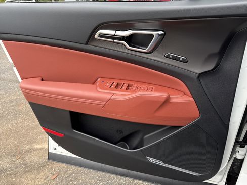 New 2026 Kia Sportage SX Prestige image 15