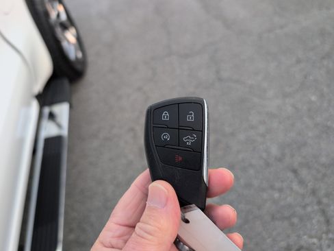 Used 2022 GMC Sierra 1500 SLT w/ SLT Premium Plus Package image 13