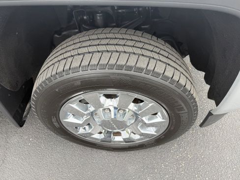 Used 2019 GMC Sierra 2500 Denali w/ Duramax Plus Package AWD/4WD image 5