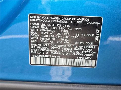 Used 2024 Volkswagen Atlas Cross Sport SE w/ Panoramic Sunroof Package image 25