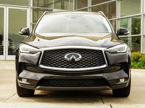 Used 2020 INFINITI QX50 Sensory w/ Proactive Package AWD/4WD image 6