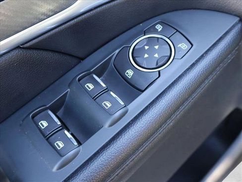 Used 2018 Ford Explorer Sport w/ Ford Safe & Smart Package AWD/4WD image 11