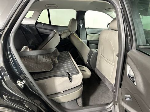 Used 2025 Chevrolet Trax ACTIV w/ Driver Confidence Package image 33