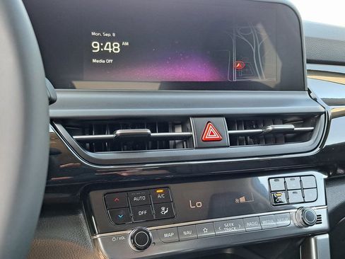 New 2026 Kia Seltos S image 10