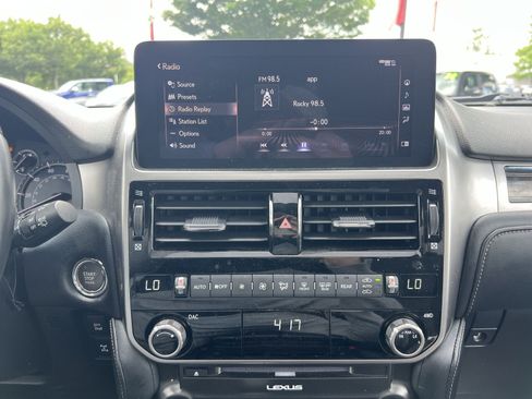 Used 2023 Lexus GX 460 Premium w/ Premium Package AWD/4WD image 18