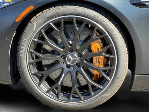 New 2025 Mercedes-Benz SL 63 AMG S e Performance 4MATIC image 31