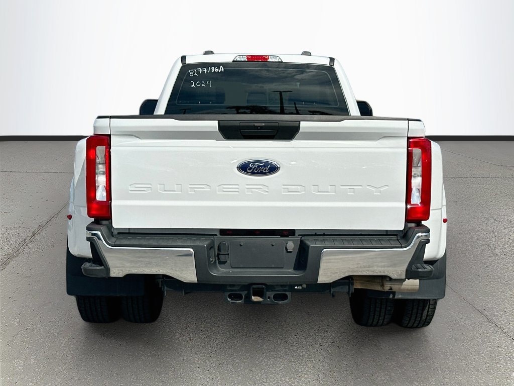Used 2024 Ford F350 XL AWD/4WD image 6