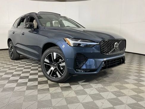 New 2026 Volvo XC60 B5 Plus w/ Protection Package Premier image 43