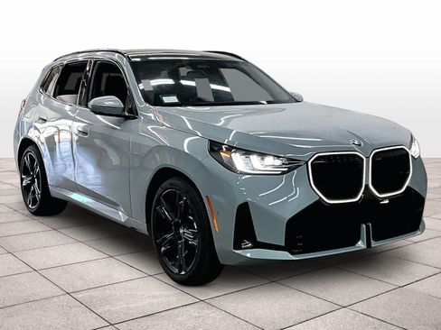 Used 2026 BMW X3 xDrive30i w/ Premium Package AWD/4WD image 2