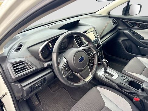 Used 2021 Subaru Crosstrek 2.0i Premium w/ Moonroof Package image 11