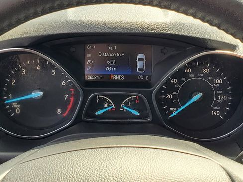 Used 2017 Ford Escape Titanium image 15