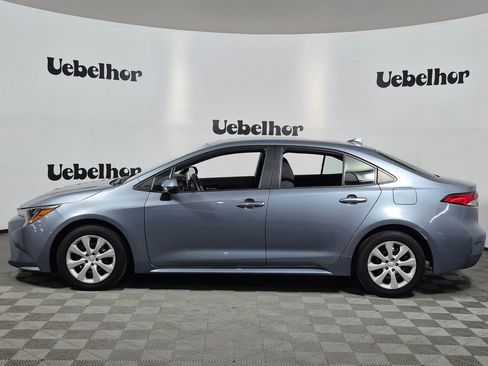Used 2021 Toyota Corolla LE FWD image 4