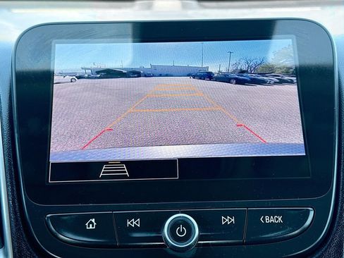 Used 2025 Chevrolet Malibu LT image 13