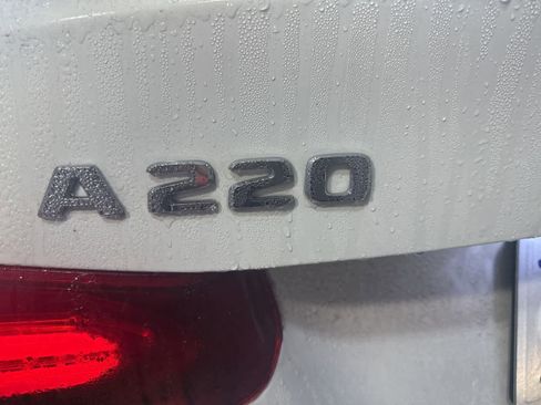 Used 2022 Mercedes-Benz A 220 image 13