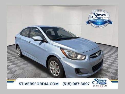 Used 2014 Hyundai Accent GLS FWD image 1