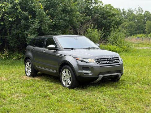 Used 2015 Land Rover Range Rover Evoque Pure Plus AWD/4WD image 9