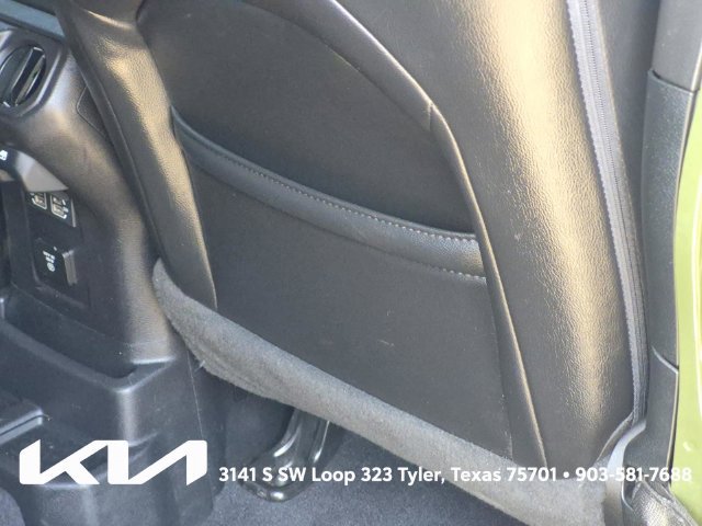 Used 2021 Jeep Wrangler Unlimited Sahara AWD/4WD image 15