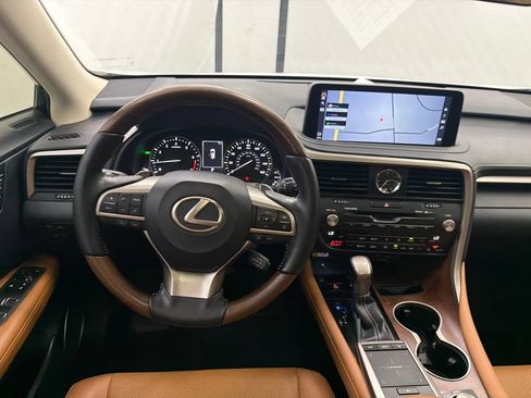 Used 2022 Lexus RX 350L FWD w/ Premium Package image 26