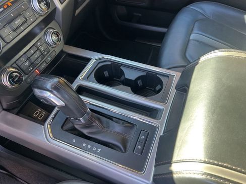 Used 2020 Ford F150 Platinum w/ Equipment Group 701A Luxury image 44