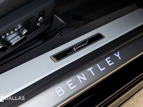 Used 2023 Bentley Continental GT Speed image 35