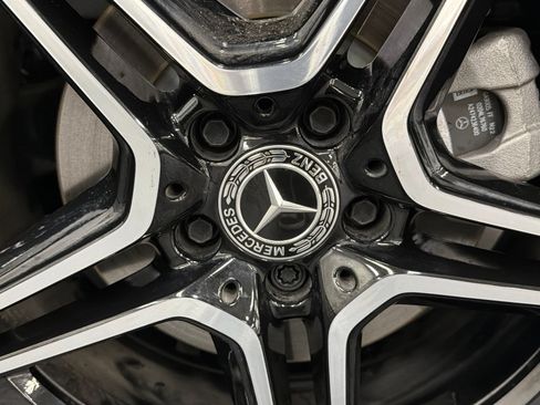 Used 2023 Mercedes-Benz GLB 250 image 19