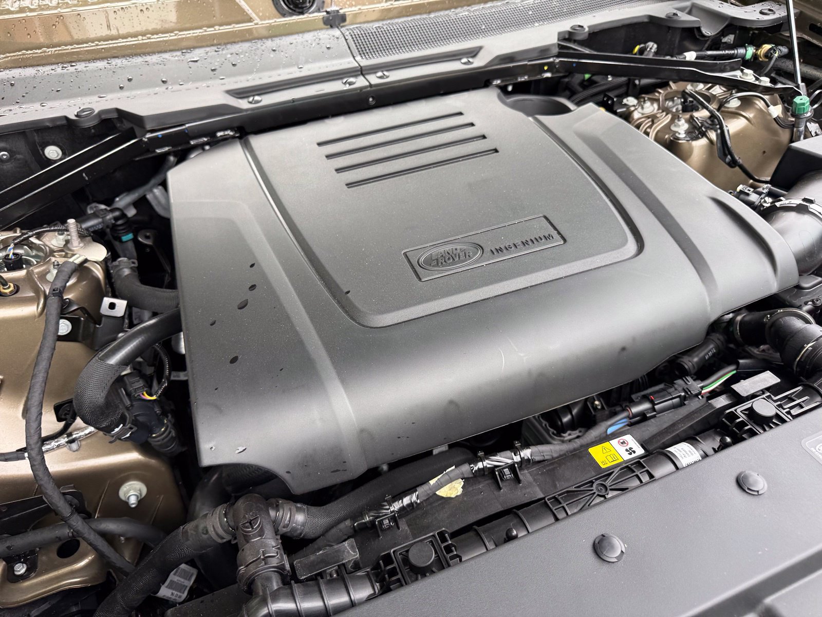 New 2026 Land Rover Defender 110 S AWD/4WD image 41