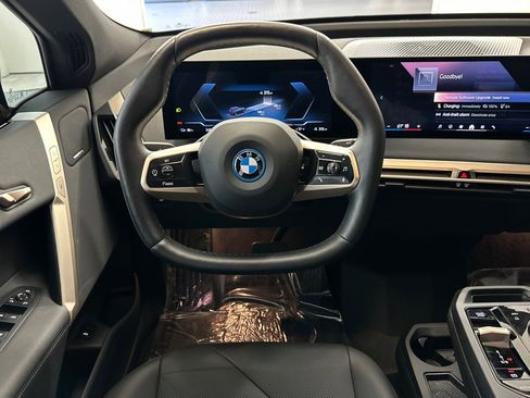 Certified 2024 BMW iX xDrive50 w/ Convenience Package AWD/4WD image 4