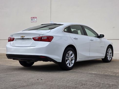 Used 2025 Chevrolet Malibu LT image 5