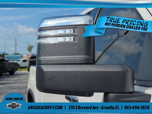 Used 2024 Chevrolet Silverado 2500 LTZ w/ LTZ Plus Package AWD/4WD image 12