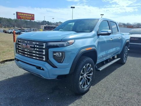 New 2026 GMC Canyon Denali AWD/4WD image 3