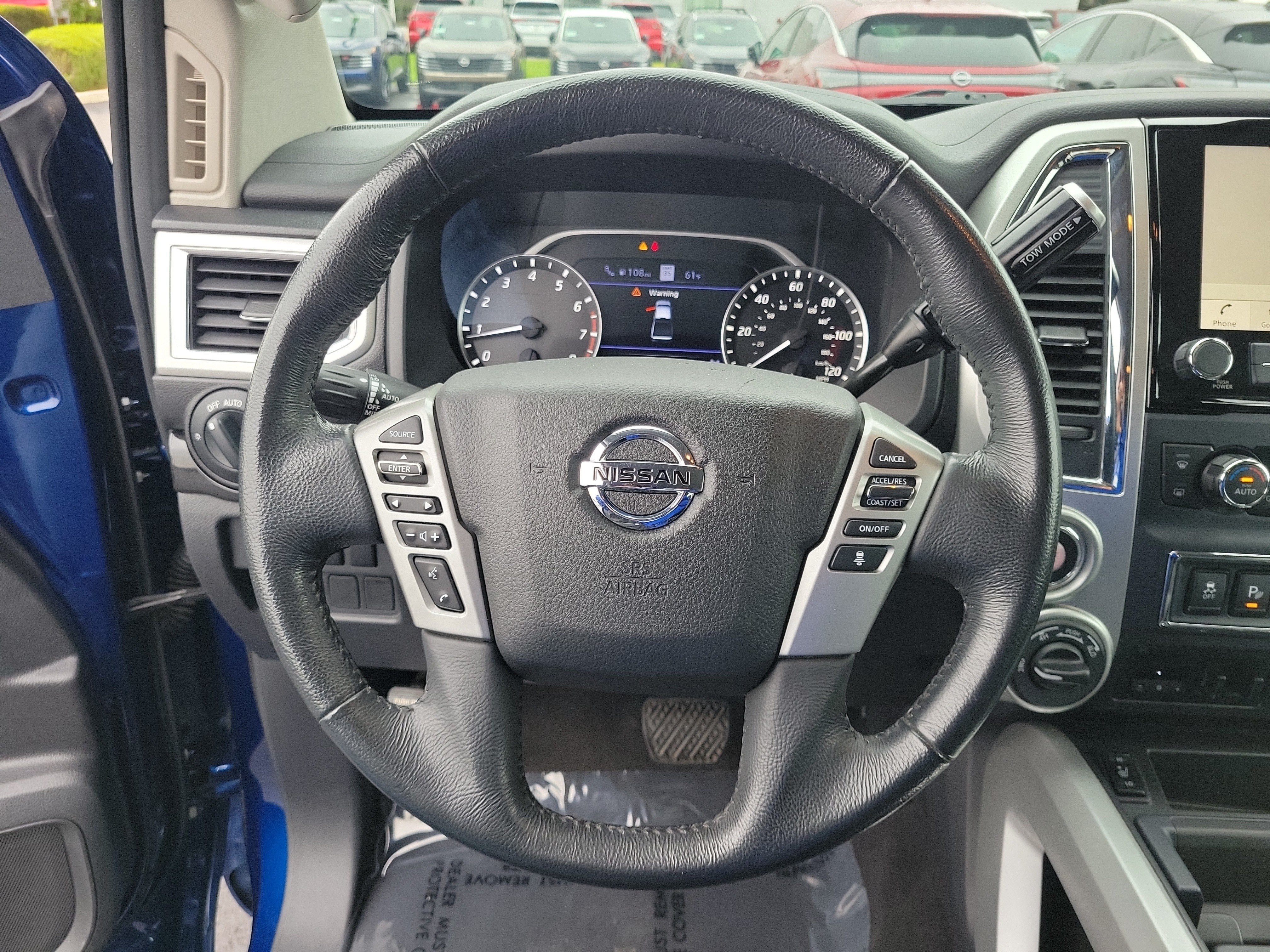 Used 2021 Nissan Titan SV w/ SV Convenience Package AWD/4WD image 21