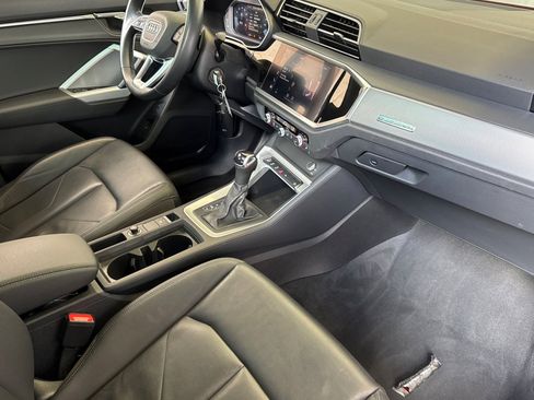 Used 2022 Audi Q3 2.0T Premium image 16