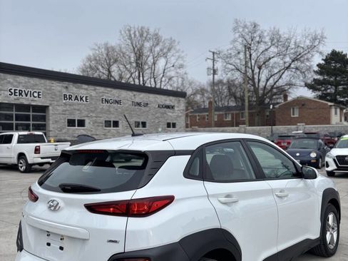 Used 2019 Hyundai Kona SE image 4