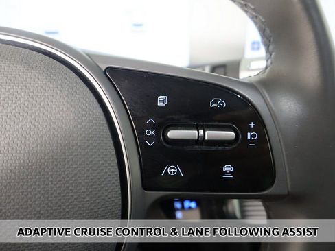 Used 2024 Hyundai Ioniq 5 SEL RWD image 4