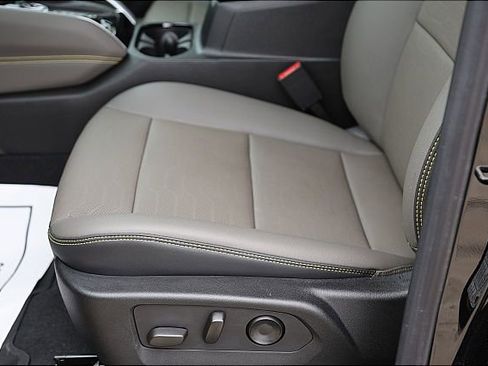 New 2024 Chevrolet Colorado ZR2 w/ ZR2 Bison Edition image 16