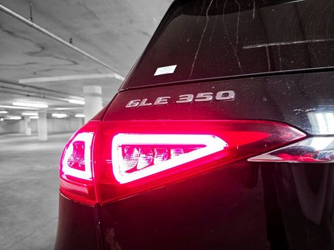 Used 2020 Mercedes-Benz GLE 350 4MATIC image 9