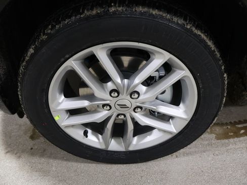 New 2026 Dodge Durango GT image 9