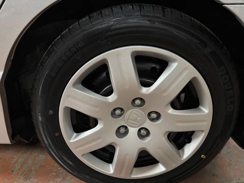 Used 2011 Honda Civic LX image 23